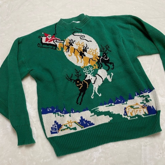 Sweaters - 🎅🏼 Vintage Santa’s Sleigh Christmas Sweater 🎄
